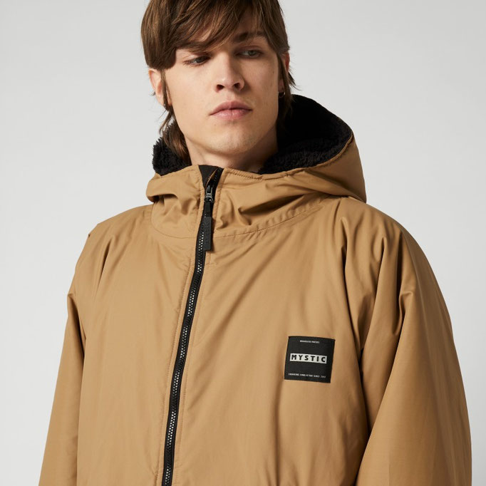 Mystic Poncho Explore in Slate Brown ist super schick