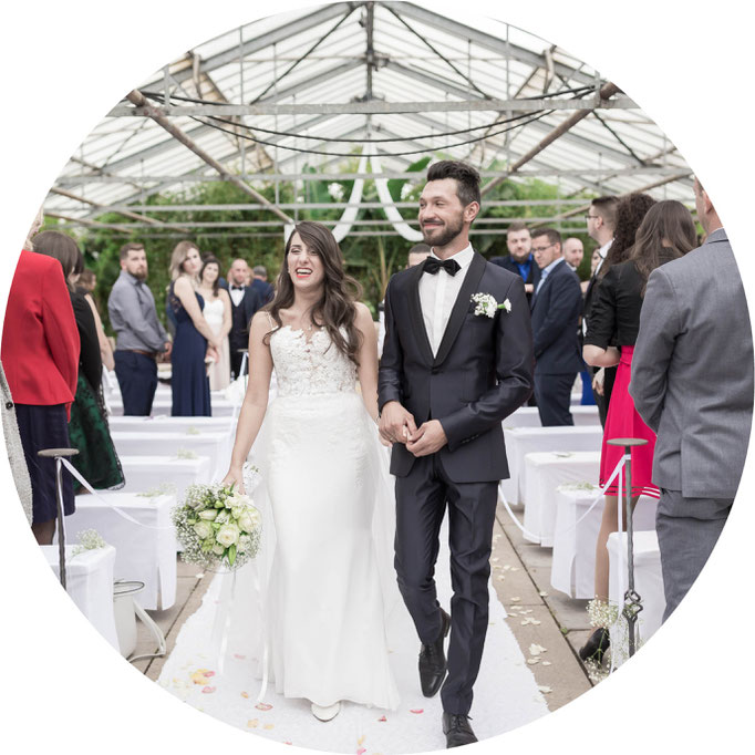 Fotograf für Hochzeit gesucht - Videograf für Love Story gesucht - Kameramann für Trauung gesucht Deutschlandweit