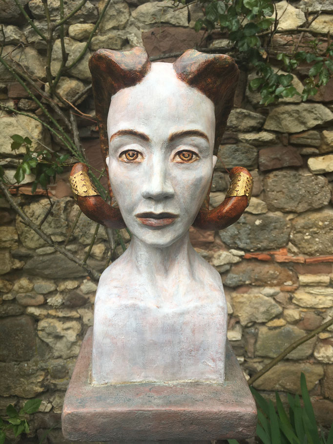 Selvaggia, Gesamthöhe 155cm