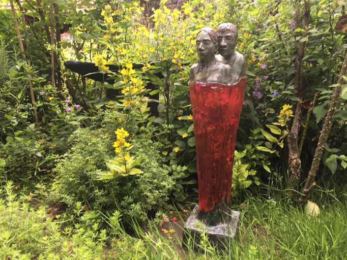 Entre aujourd'hui et demain, 63 x 15 x 15cm