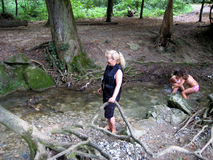 2008 | Benzenschwil: «Kinder-Wanderweg». 