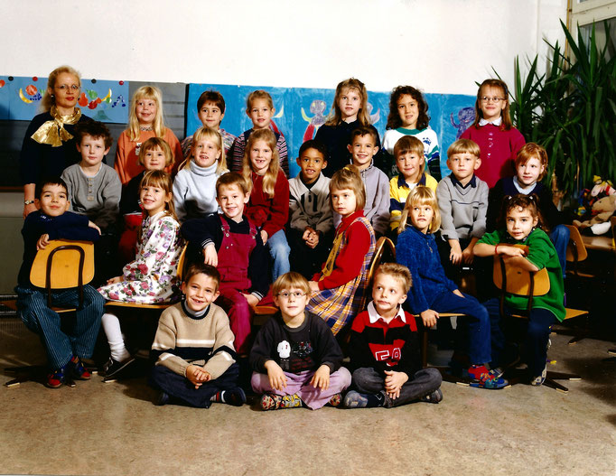 1999 | Schule Niederlenz: Klassenfoto.