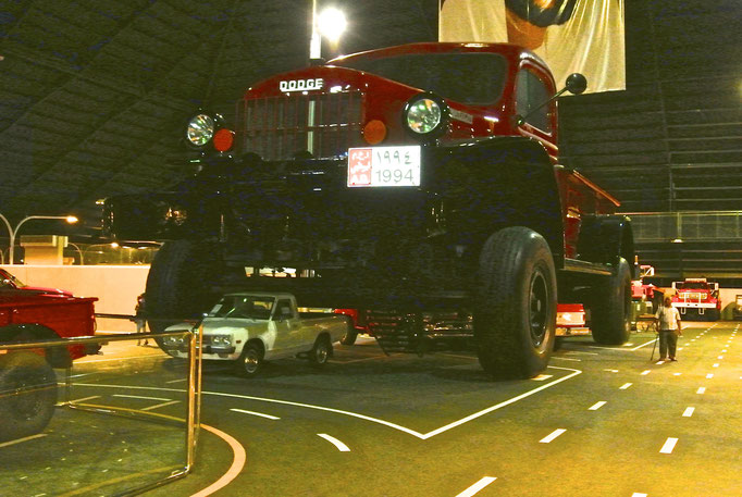 2012 | AbuDhabi | Al Dhafra, «Emirates National Auto Museum».