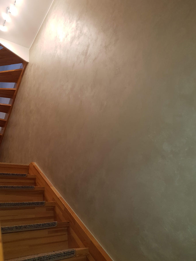 Elsner_Wand_und_Raumdesign_Treppenhaus_Dekorativtechnik_Kreativtechnik