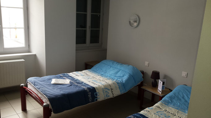 Chambre double randonneur gîte la margeride, Saugues, haute-loire