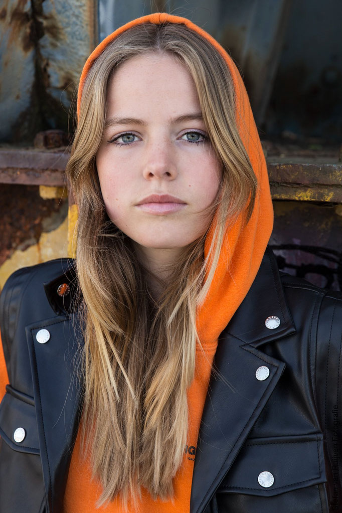 Shoot, Fotoshoot, Photoshoot, Model, Castingmodel, Modelportfolio, Portfolio, Castingportfolio, Fotograaf, Fotograaf in Amsterdam, Fotograaf op de NSDM Werf, Stefan van Ruijven Fotografie, Castingbureau, Modellenbureau, Inschrijven bij een Modellenbureau