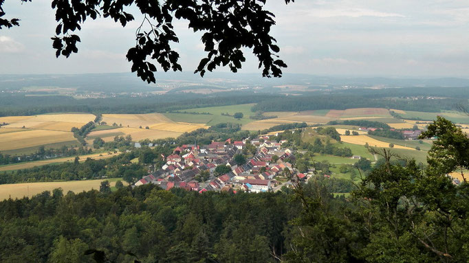 Blick vom "Rauhen Kulm" nach Neustadt am Kulm