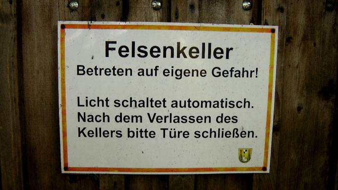 Eingang zum Felsenkeller