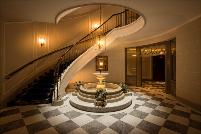 Excelsior Hotel Ernst, Köln, Treppenhaus, Deutschland, Germany  © Oliver Jerneizig