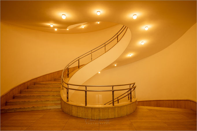 Disch Haus, Köln, Treppenhaus, Deutschland, Germany  © Oliver Jerneizig
