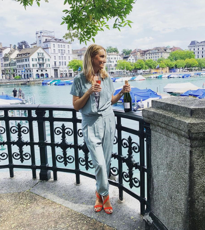 https://www.instagram.com/zuerichstyle.ch/