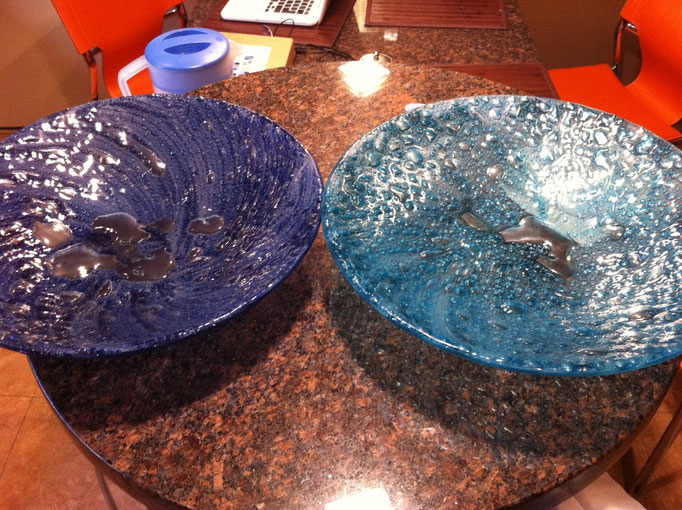 Bowls, float glass, oxides, 14" d