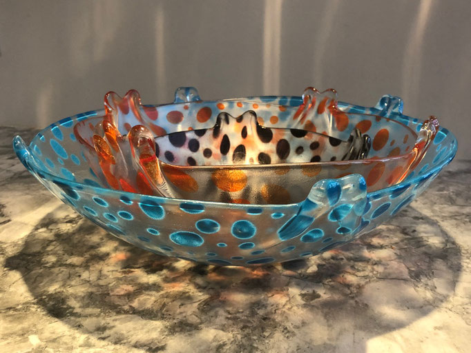 Nested dot bowls