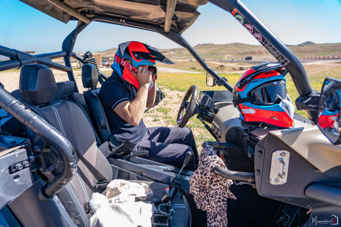 RAID BUGGY AU MAROC, une aventure de dingue au cœur de l'atlas. JOUR 1, d'Agafay aux contreforts de l'Atlas. missaventure, blog road trip, overland 4x4 et nature.