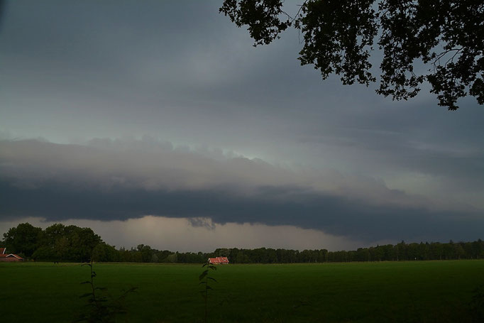 Aanstormend onweer 