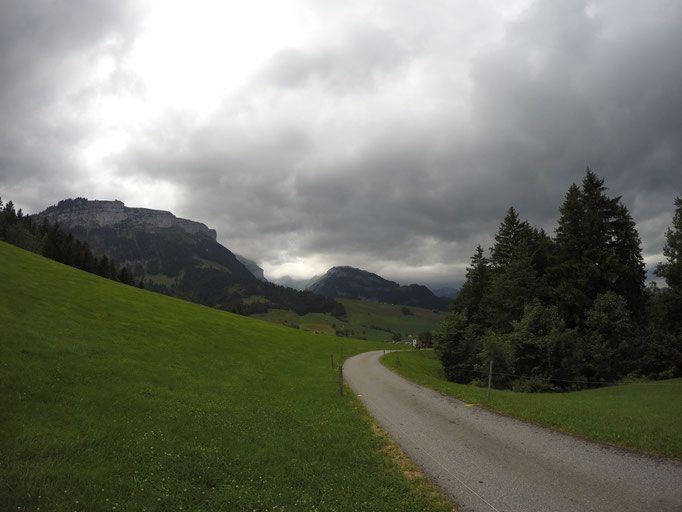 Start der Wanderung Richtung Ruhesitz