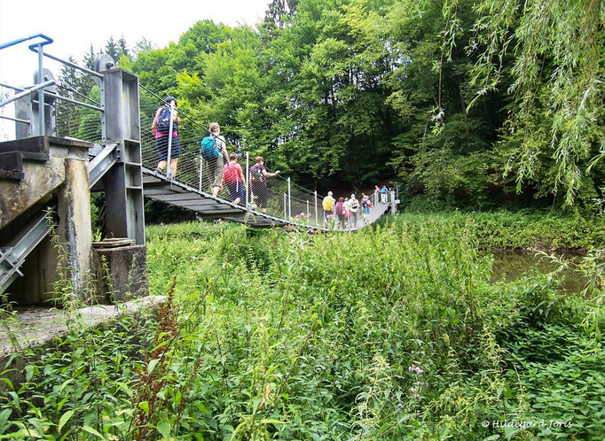 Hängesbrücke bei Flögert