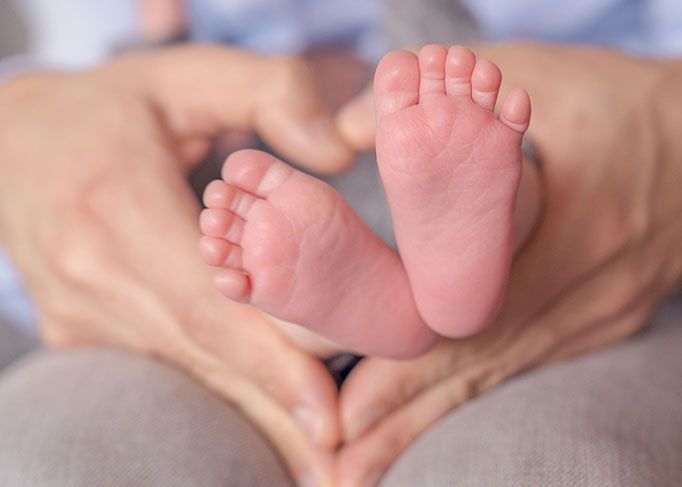 Babyfüße - Newbornshooting - Püppilotta Fotokunst