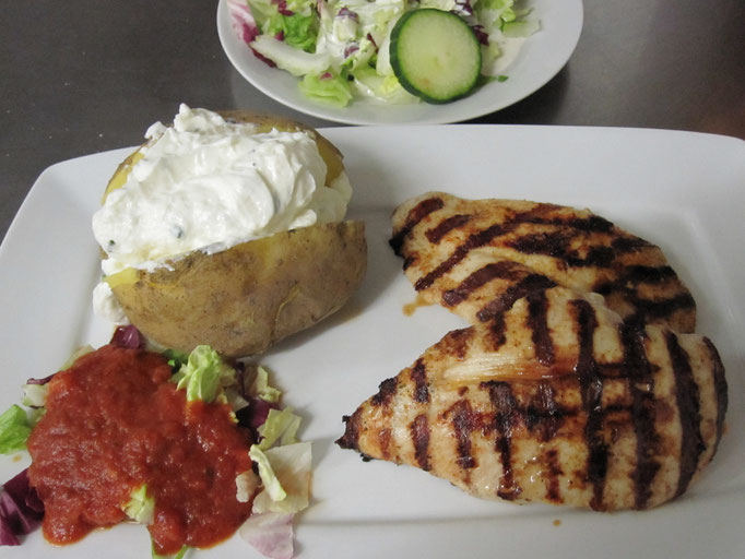 Gegrilltes Fleischgericht in der Brasserie Rendezvous Hannover