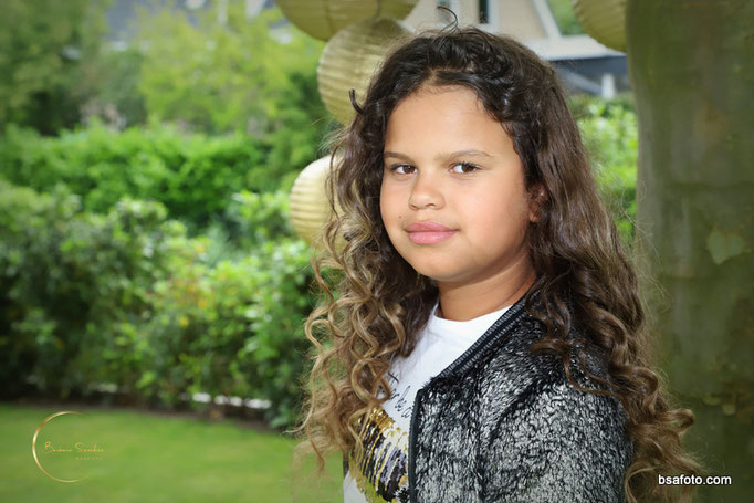 Kinderfeest fotoshoot met vriendinnen in Oosterhout – glamour party met professionele fotografie