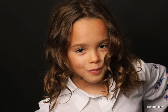Kinderfeest fotoshoot met vriendinnen in Oosterhout – glamour party met professionele fotografie