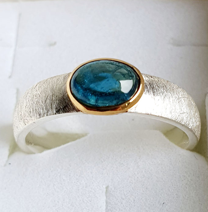 ring-turmalin-indigolith-8x6-silber-vergoldet