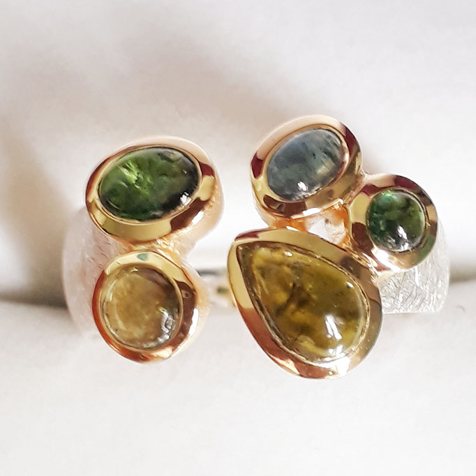 ring-turmalin-gruen-silber-925-sterling-vergoldet-groessenverstellbar