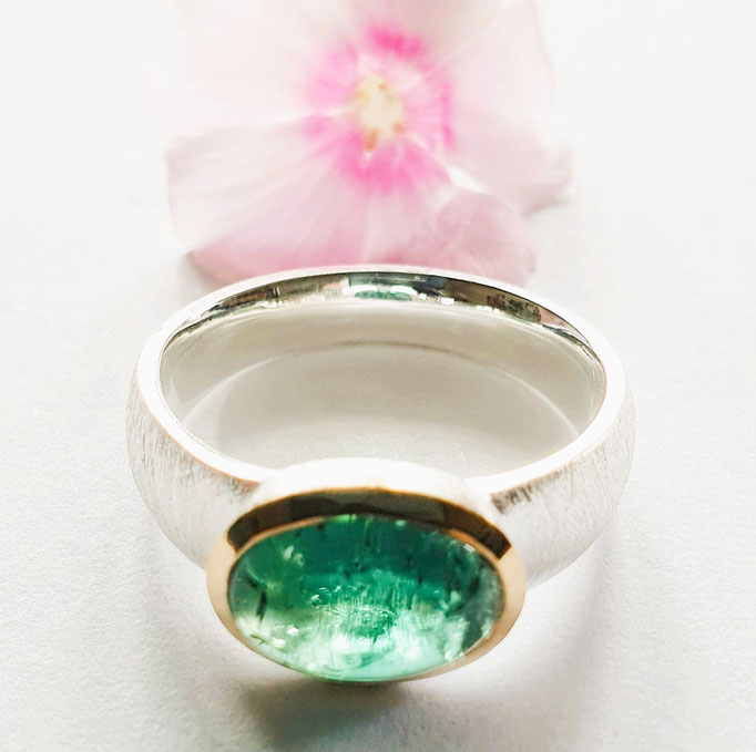 ring-silber-925-sterling-vergoldet-turmalin-grün-sehr schoene farbe