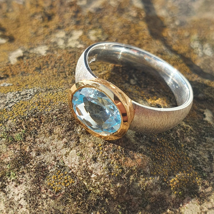 ring-silber-fassung vergoldet-topas-beh.