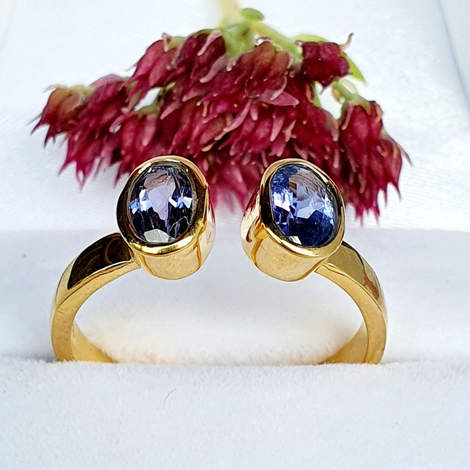 ring-safir-blau-5×3-silber- vergoldet-groessenverstellbar-ringweite 56-58