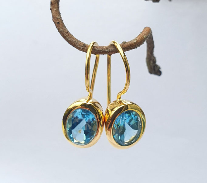 ohrhaenger-silber-925-sterling-vergoldet-topas-blau-beh.