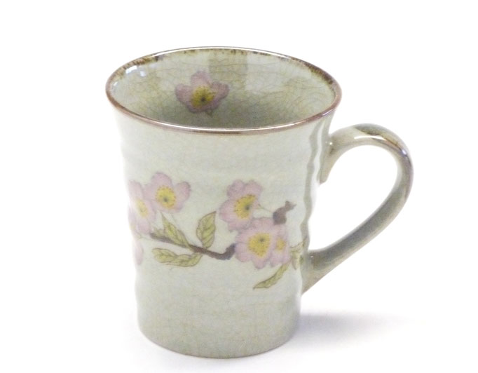 わけあり品-九谷焼おしゃれなマグカップ マグ 桜 ソメイヨシノ-背中の花びらミス