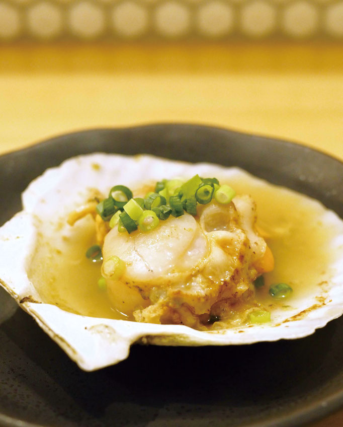  Steamed Scallops