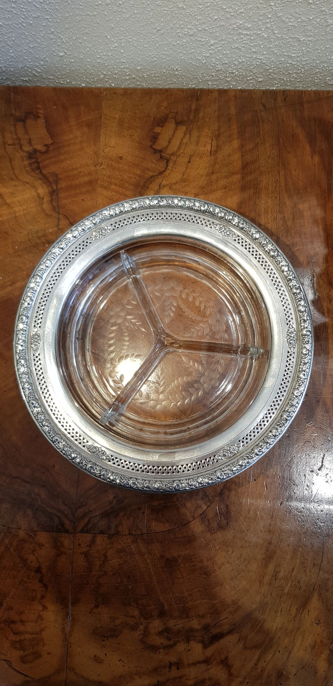 Konfektschale Glasschale mit floraler Silberumrandung 925er Sterling Silber Wallace Mod 4093-3
