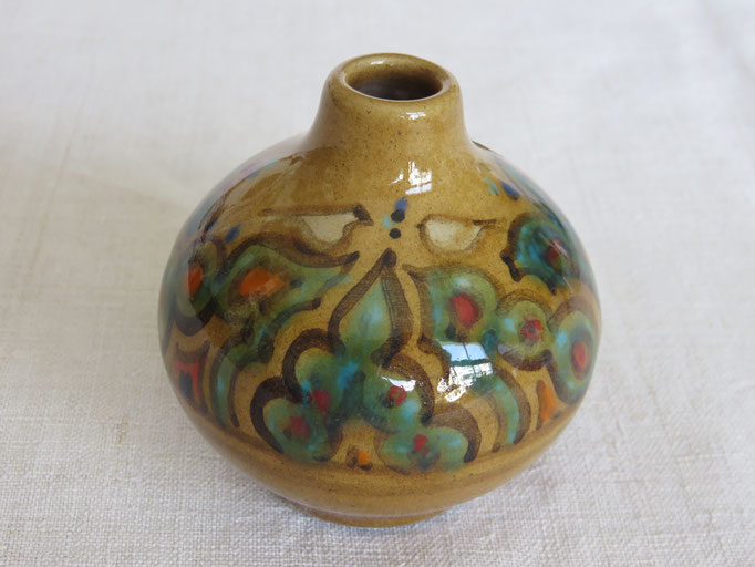 Darya Alishah- céramique - petit vase 