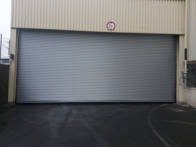 Tortechnik-Wiek - Industrietore - Garagentore - Sektionaltore - Schiebetore - Torantriebe - UVV-Prüf