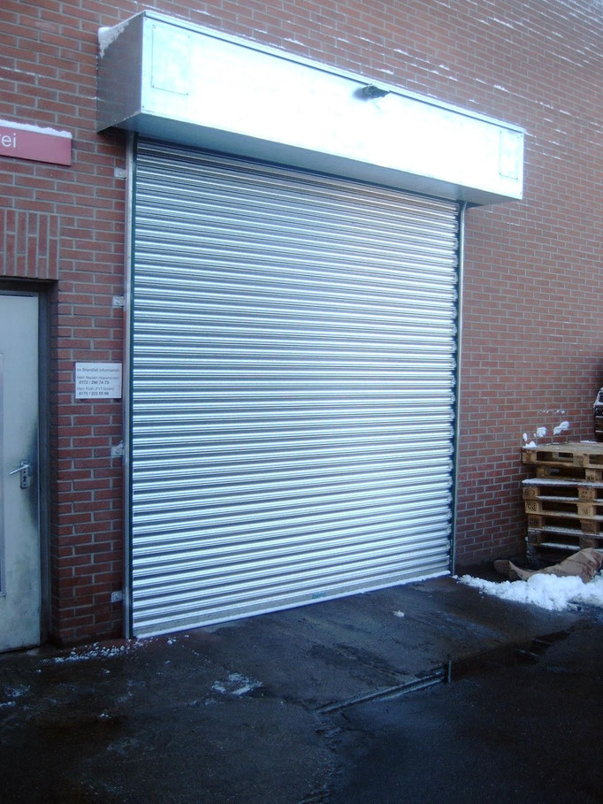 Tortechnik-Wiek - Industrietore - Garagentore - Sektionaltore - Schiebetore - Torantriebe - UVV-Prüf