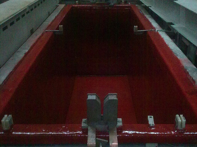 Recubrimientos de Tinas y Depósitos - Fibra de Vidrio