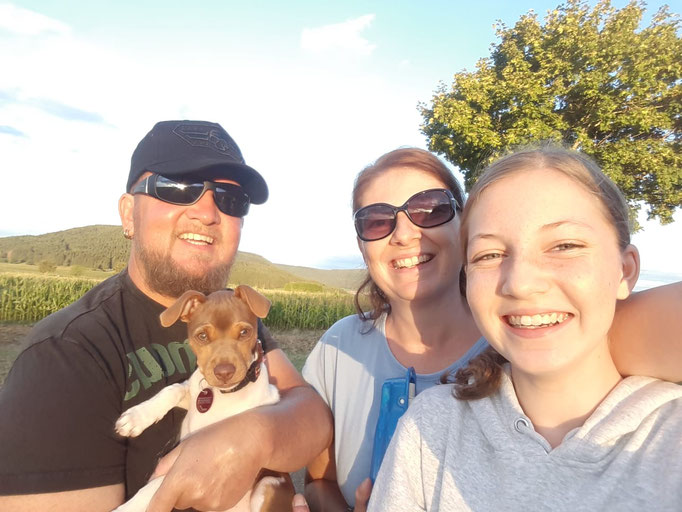 19.08.2020 - vielen Dank, für das schöne Familien Foto mit Eve ♥