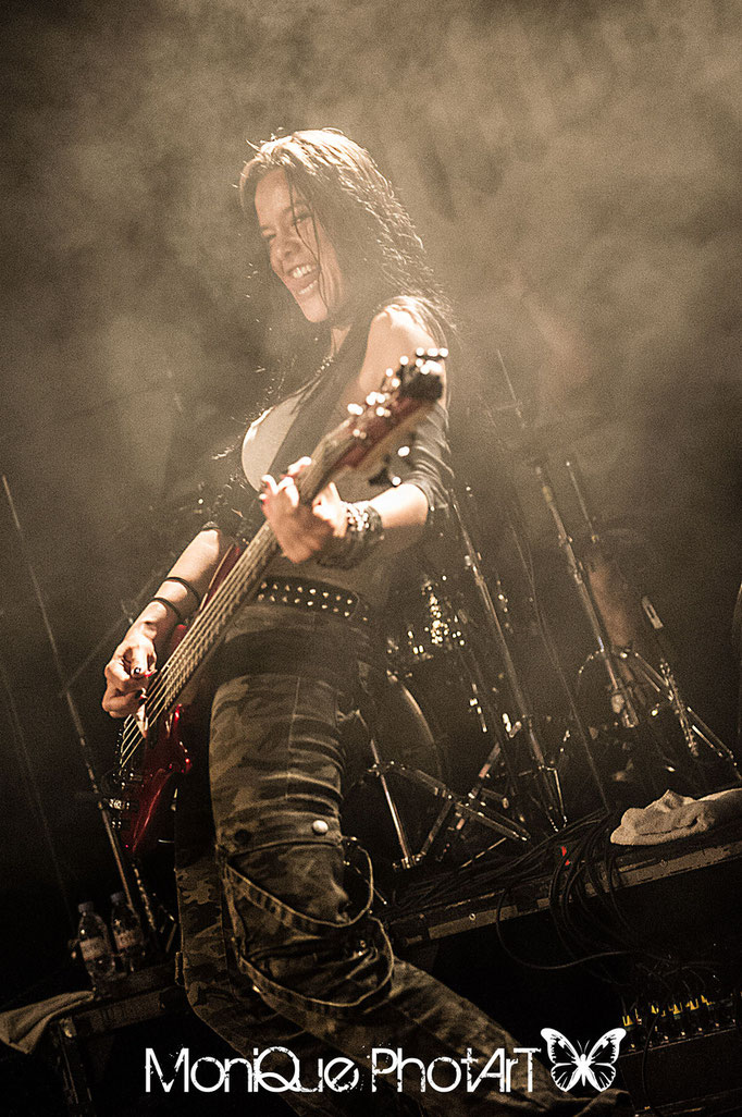 Equilibrium (USA) - all rights: moniquephotart
