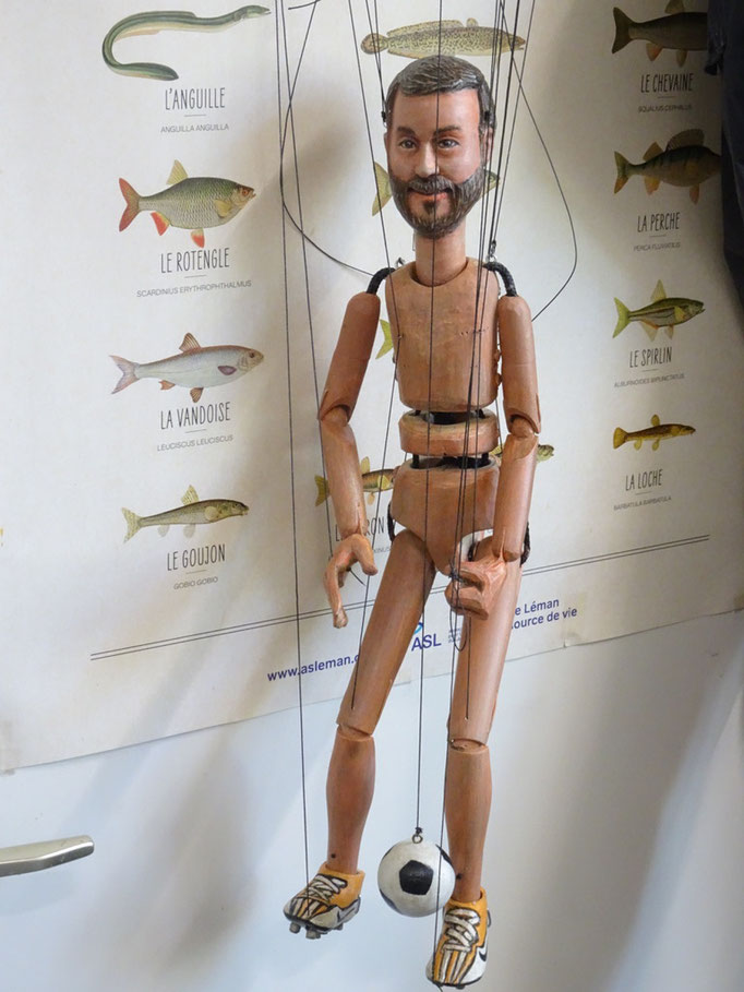 Marionnette à fils "Jonathan Mary" 2025