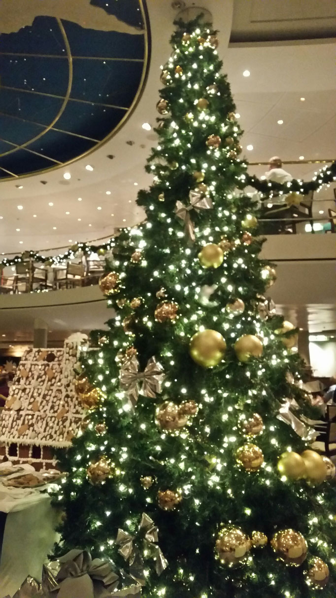 Es weihnachtet auf der MeinSchiff 1