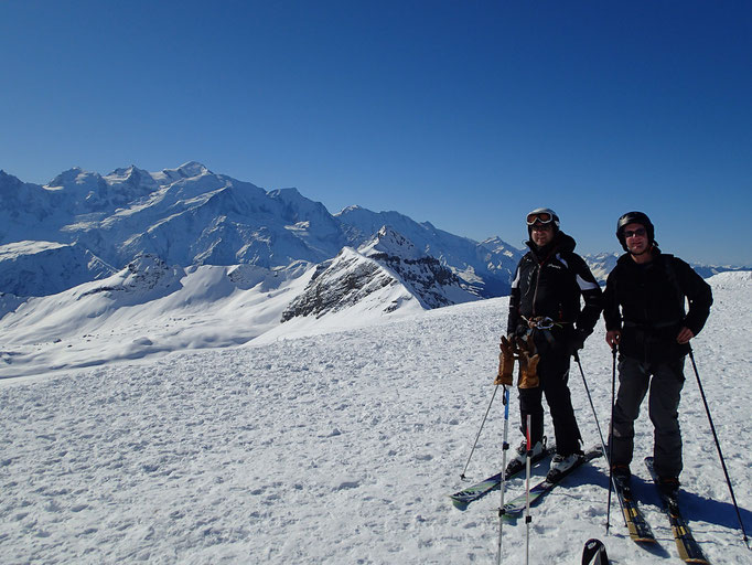 Edouard et Dimitri sur Les Grandes Platières. Quelle vue!