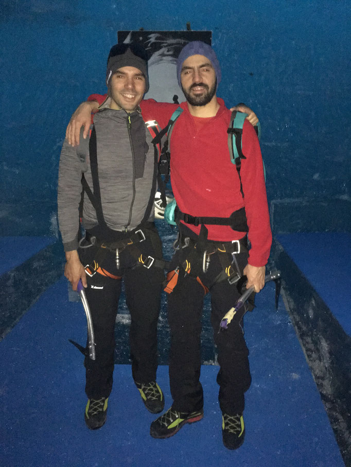 Les 2 frères réunis sous La Mer de Glace