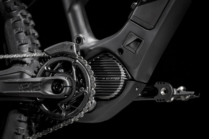 ROTWILD R.E735 CORE Shimano Antrieb EP801