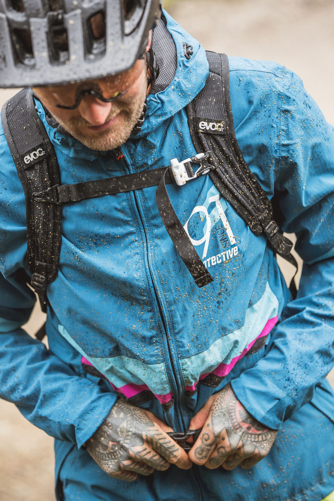 PROTECTIVE Z1I9661 Sommer21 / Saalbach HH