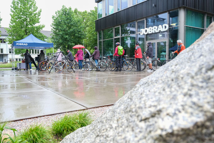 JobRad Campus mit der großen Spendenaktion: Menschen konnten gebrauchte Fahrräder abgeben ©JobRad