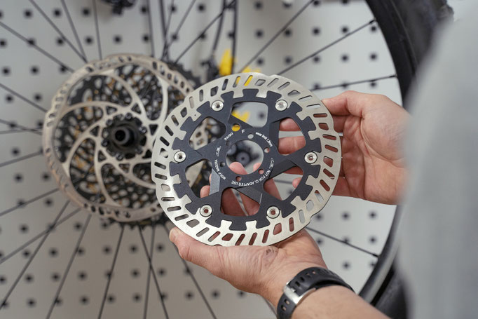 Mit neuen Komponenten bietet MAGURA 2021 weitere Optionen, um MT Scheibenbremsen in den Bereichen Performance, Ergonomie und Design auf die Bedürfnisse des Fahrers und seinen Einsatzbereich abzustimmen.