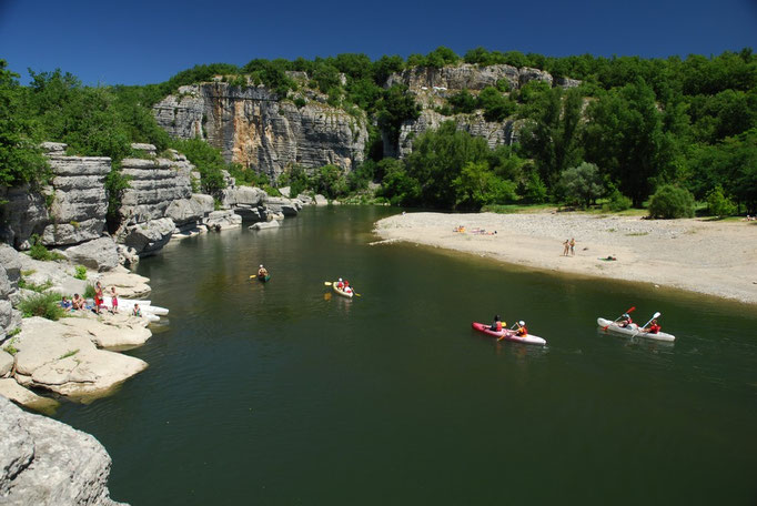 Canoë facile au Coeque de Gens en Ardèche