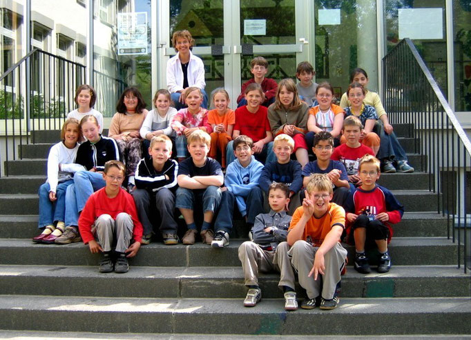 Abgänger 2004 (Gutenberg) - Klassenlehrerin Frau Meier